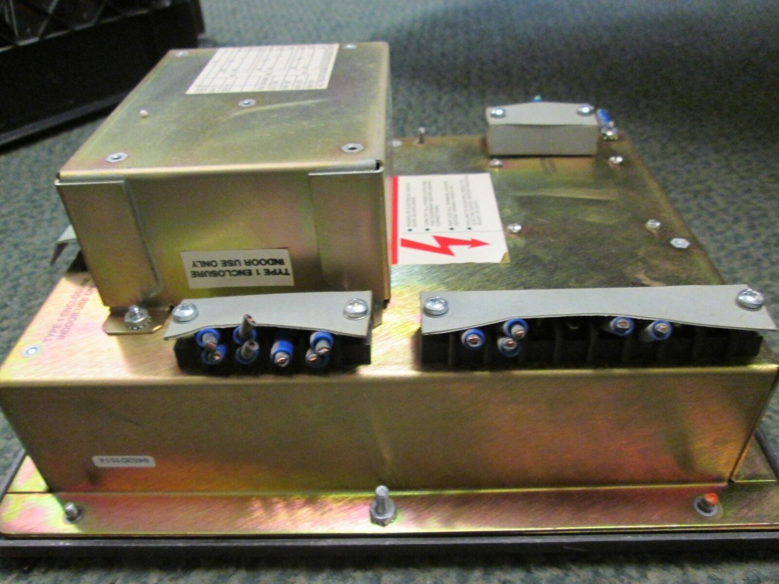 Square D Power Logic Circuit Monitor 3020 CM-2250 3020 IOM-44 Used