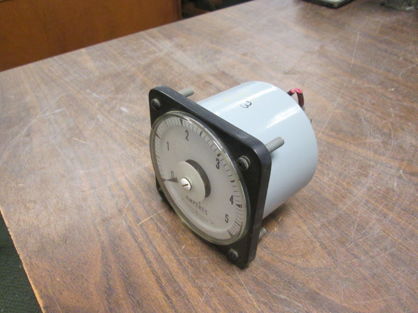 GE DC Ammeter 50-103111LSLS Range: 0-5A Used