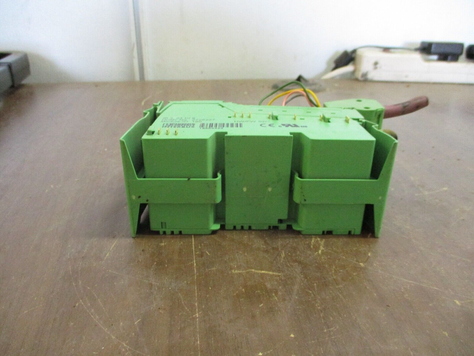Phoenix Contact IBIL24DI8 Interbus Coupler 2726227 HW: 02 Used
