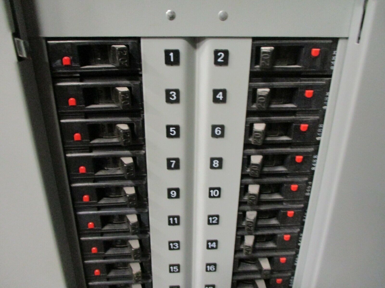 ITE Main Lug Breaker Panel CDP-7 225A Max 480Y/277 3Ph 4W Used