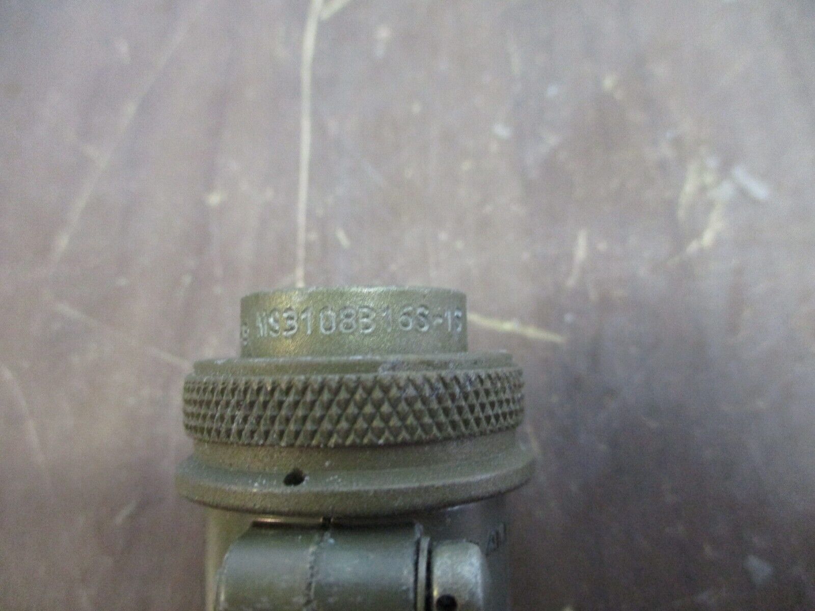 Amphenol Connector MS3108B16S-1S 6-Pin Used