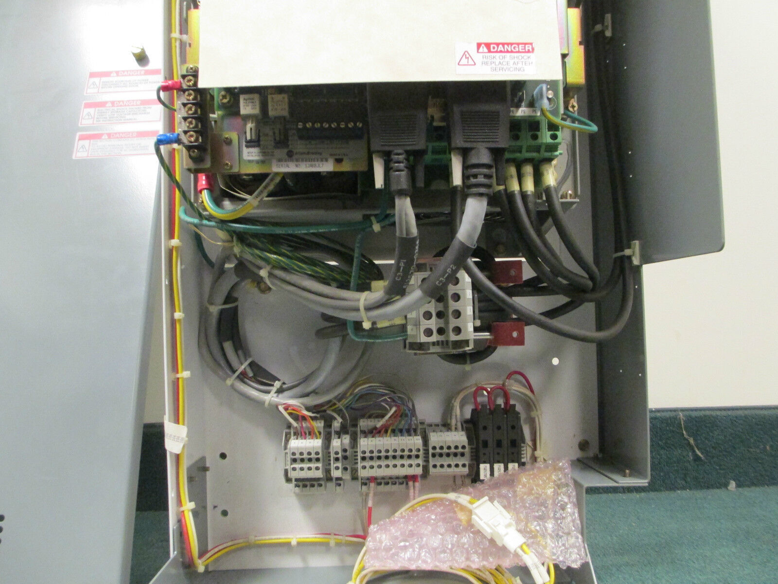 Allen-Bradley DC-AC Drive MCC Bucket SA3100-R030-AX-L6R 30HP New Surplus