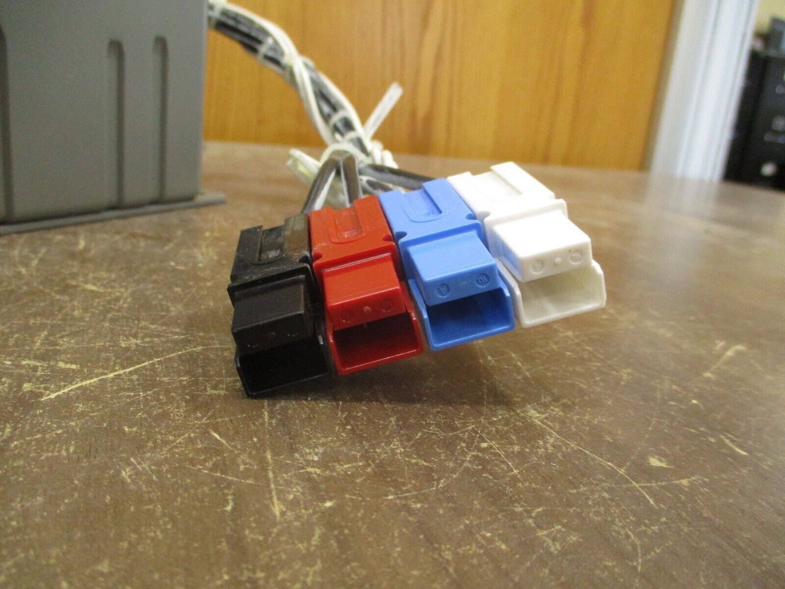 Emerson 500 Series Surge Protective Device 510YA13FNAJ1S 120/208V 3Ph 4W 50/60Hz