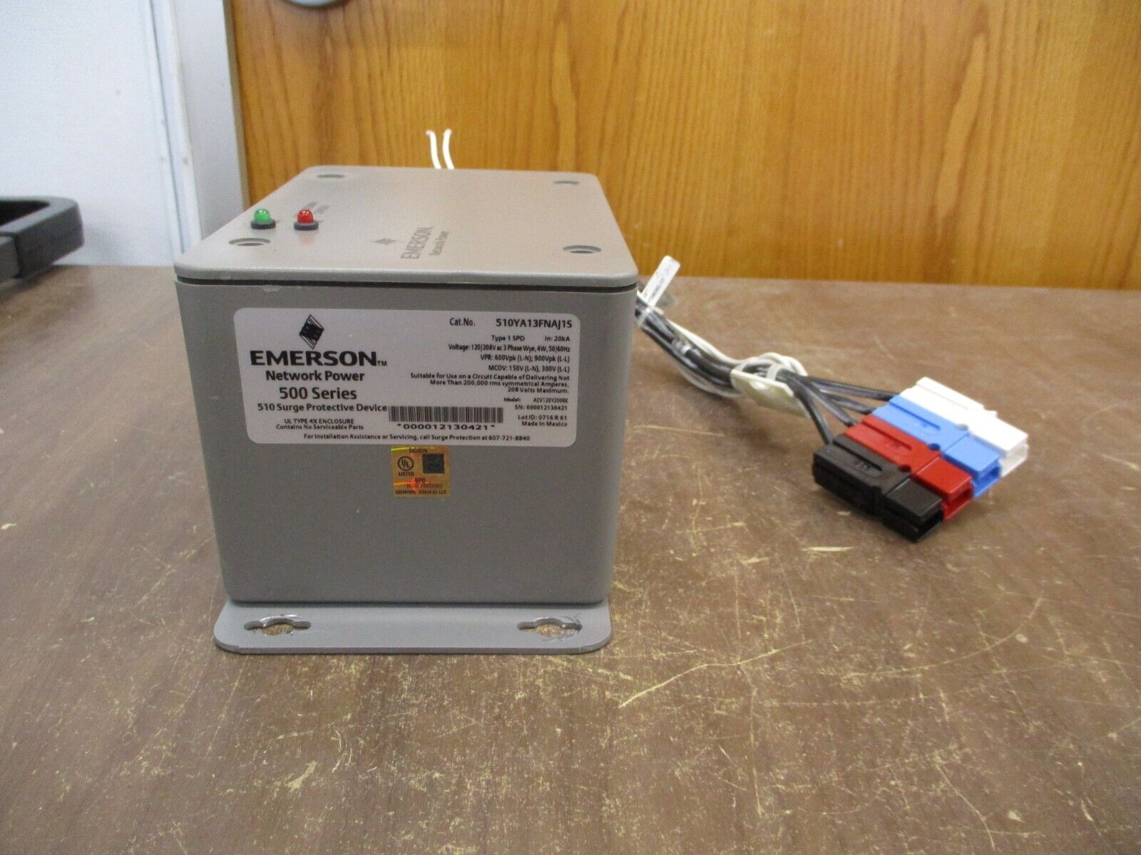 Emerson 500 Series Surge Protective Device 510YA13FNAJ1S 120/208V 3Ph 4W 50/60Hz