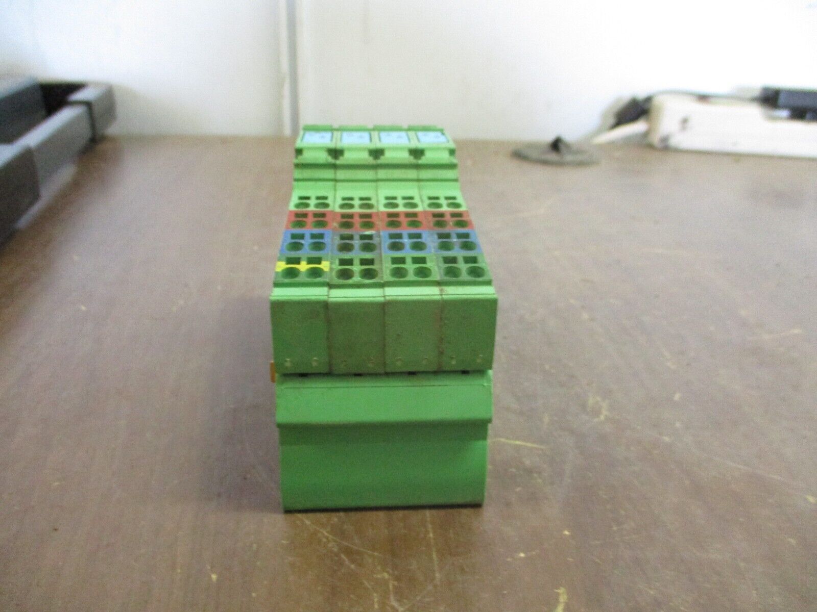 Phoenix Contact IBIL24DI8 Interbus Coupler 2726227 HW: 06 Used