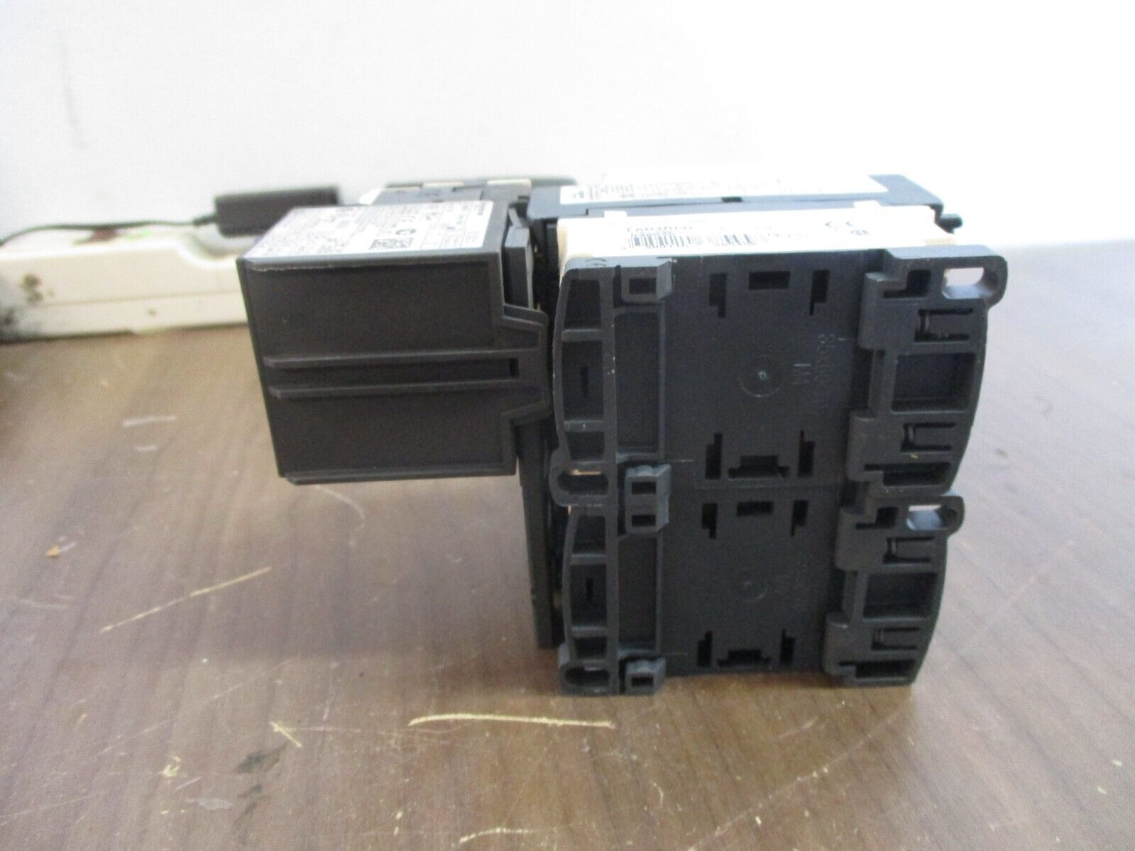 Schneider Electric Reversing Starter LC1D25 / LRD 16 120V Coil Trip: 9-13A Used