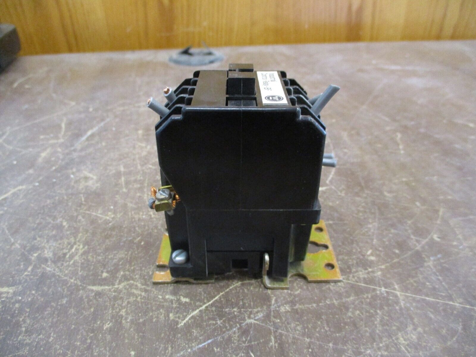 Westinghouse Control Relay BF11F Style: 765A949G01 120V Coil 10A 300V Used