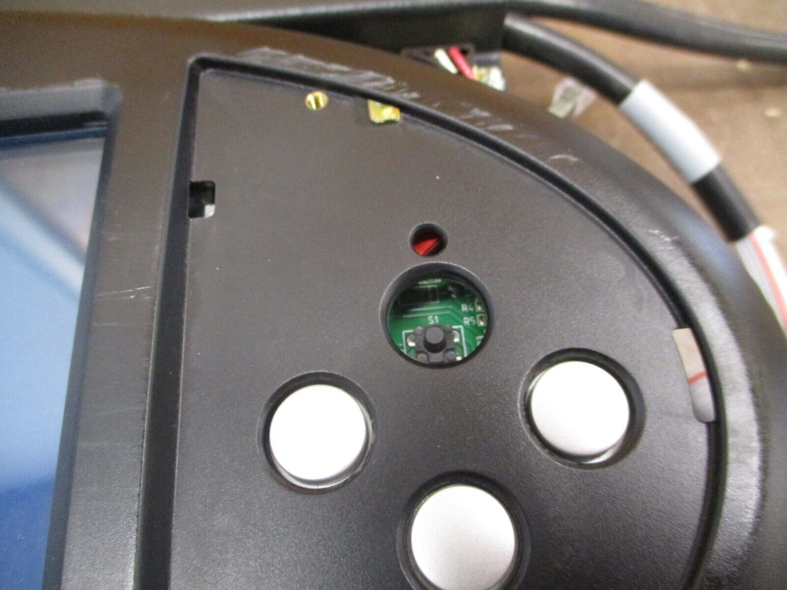 Liebert Control Panel Assembly 536381G2N Rev. P/L:01 *Missing Button* Used