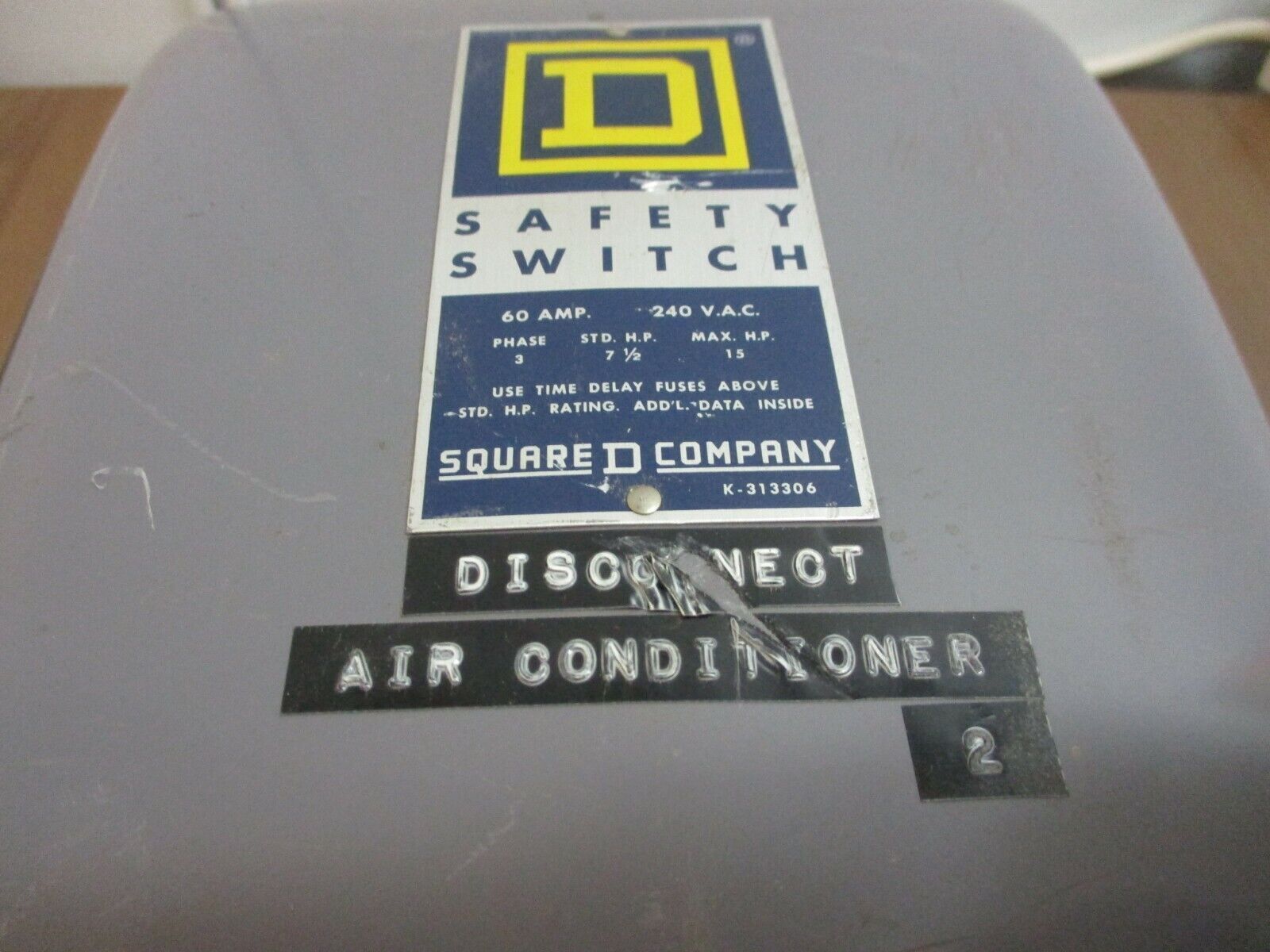 Square D Fusible Safety Switch/Disconnect H 322-N 60A 240V Used