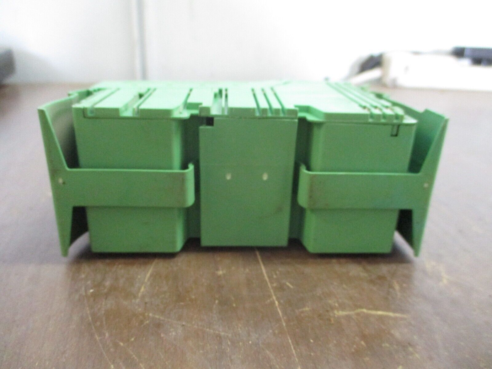 Phoenix Contact IBIL24DO8 Interbus Coupler 2726269 HW: 02 Used