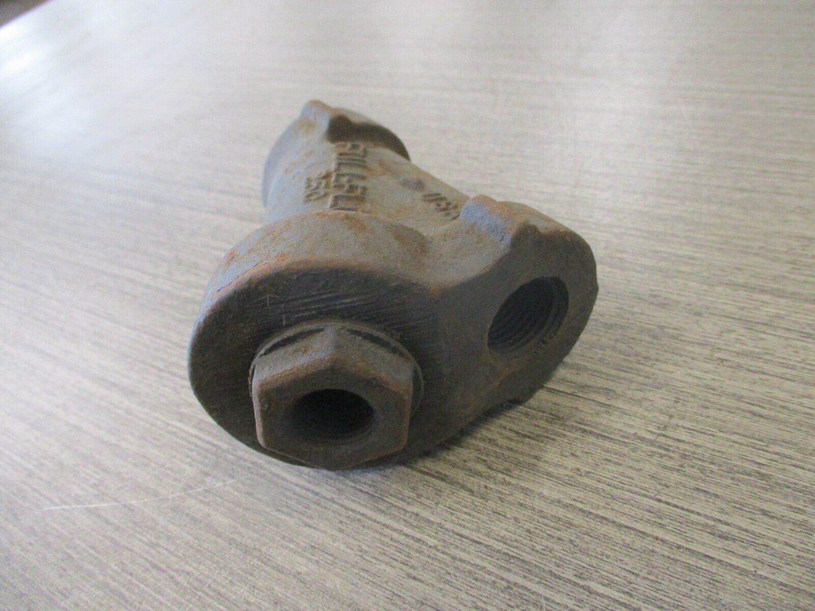 Full-Flow Y-Strainer Valve 250 Used