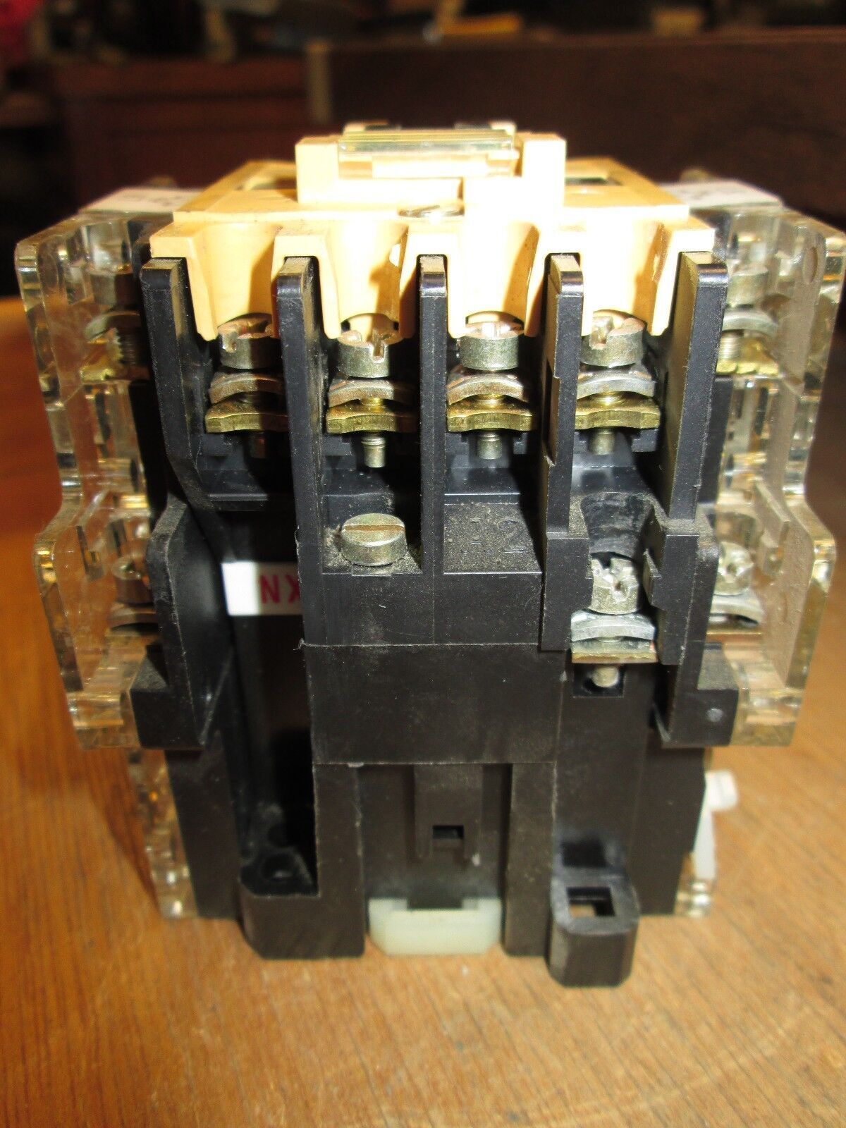Allen-Bradley Contactor 700-FX400A1 w/ 195-BL11 Aux 120V Coil Used