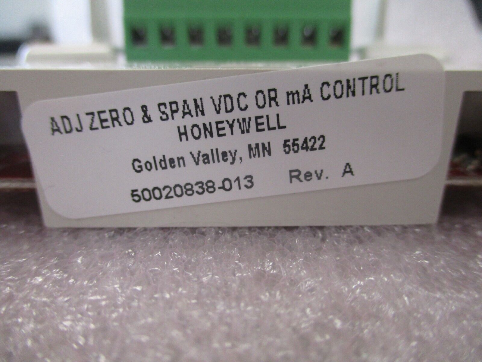 Honeywell Interface Module Q723OA 1005 2-10 VDC 4-20MA New Surplus