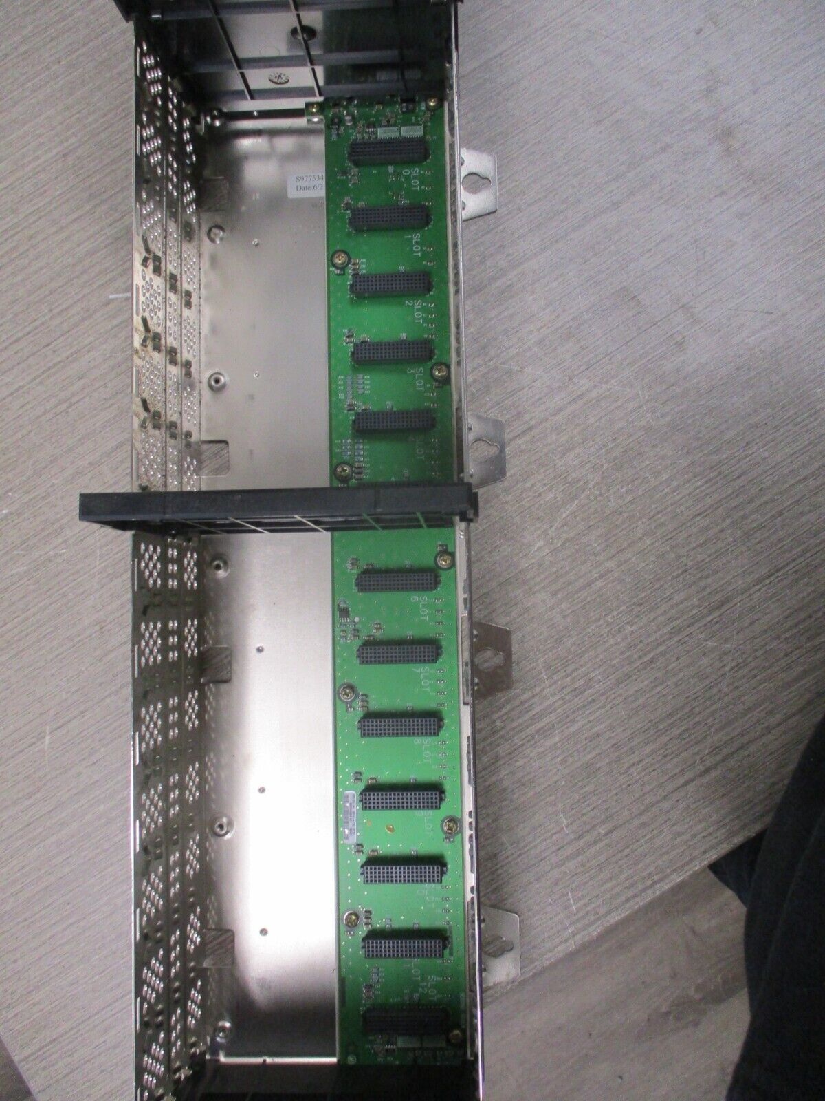 Allen-Bradley ControlLogix 13-Slot Chassis w/Power Supply 1756-A13/1756-PA75 Use
