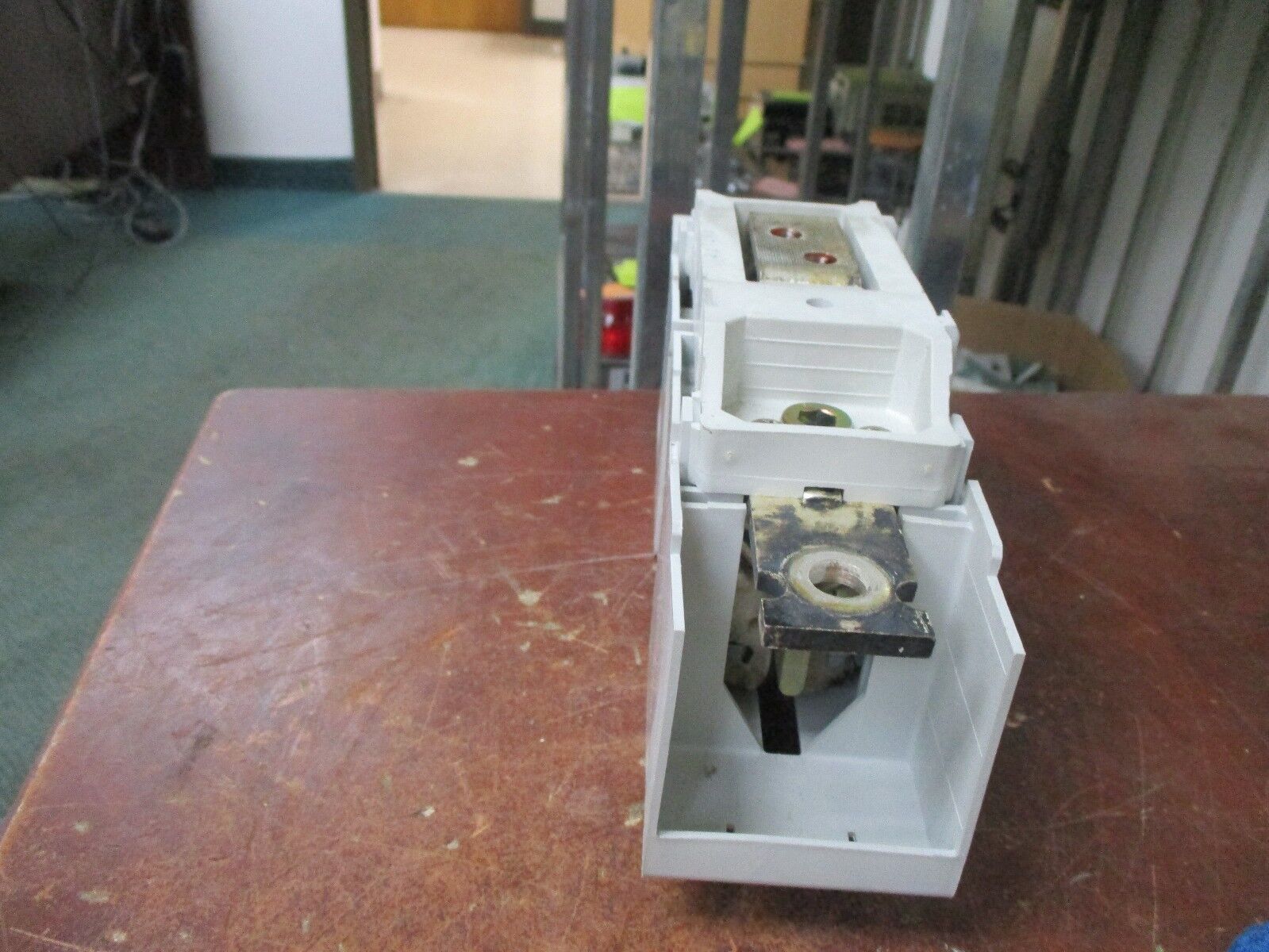 Bussmann Fuse W/ Fuseholder 250NH2 G-B 250a 500v 200kA Used