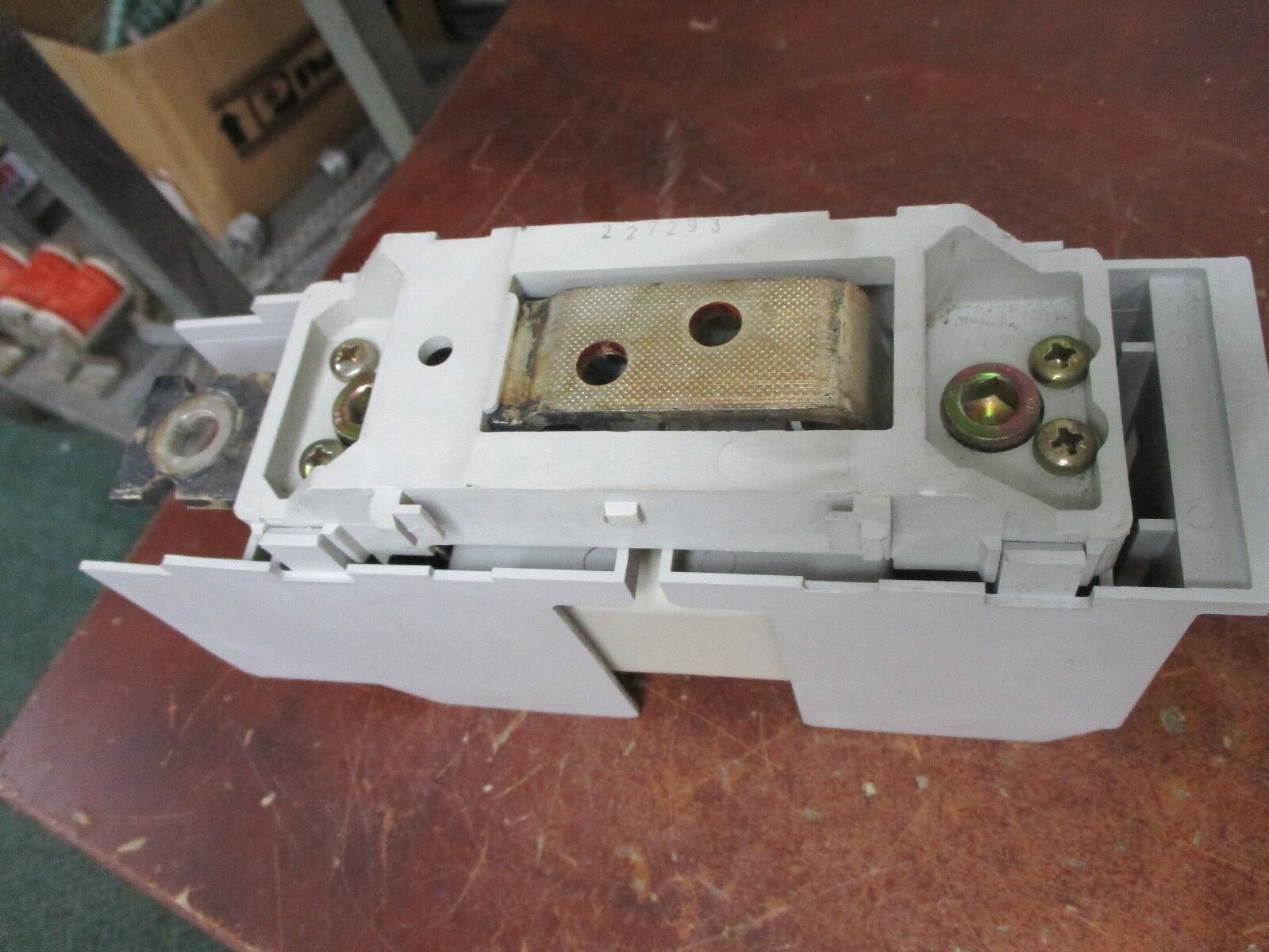 Bussmann Fuse W/ Fuseholder 250NH2 G-B 250a 500v 200kA Used