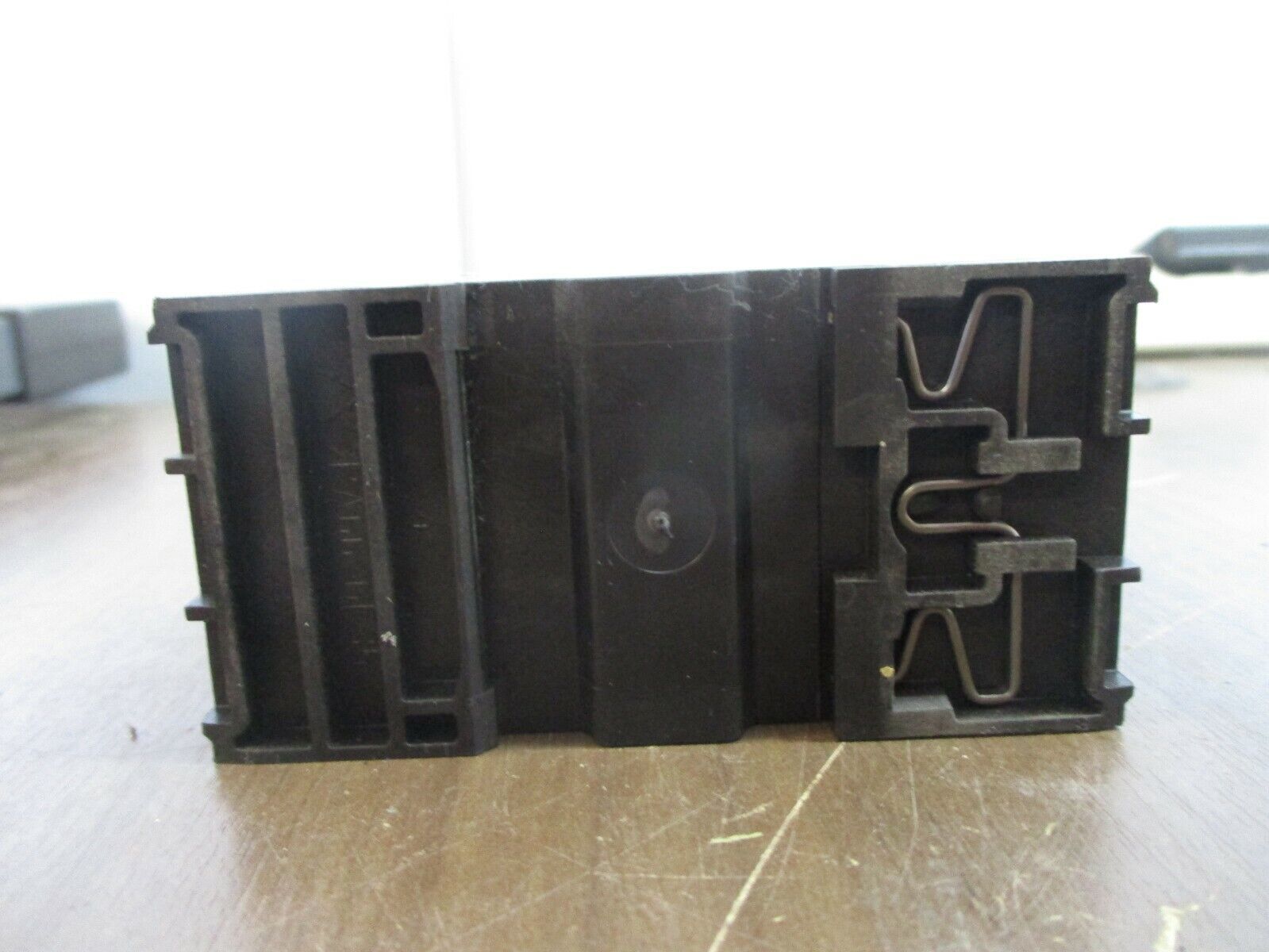 Allen-Bradley Manual Starter 140M-C2E-B25 Range: 1.6-2.5A Used
