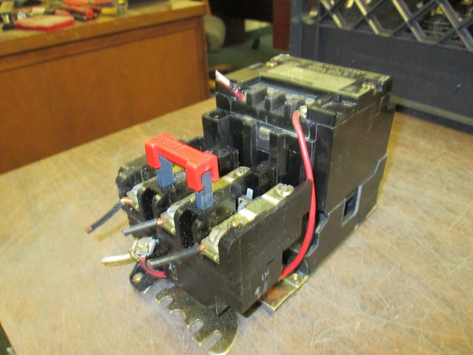 Square D Starter 8536 SB02 120V Coil Size 0 600V Used