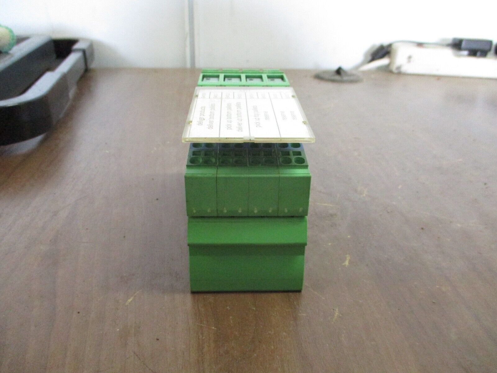Phoenix Contact IBSIL24 BK-T/U-PAC Interbus Coupler 2861580 HW: 06 Used