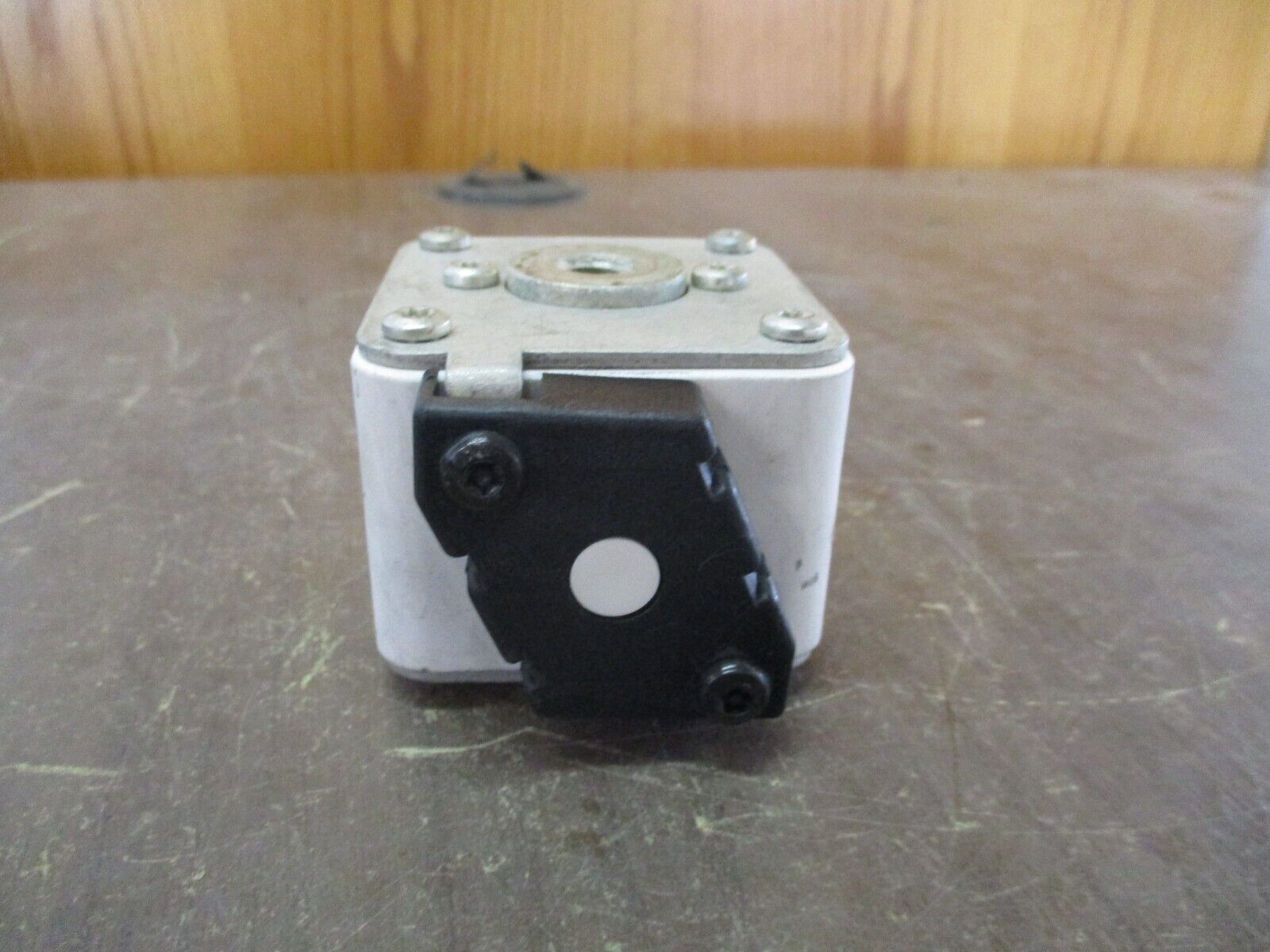 Bussmann Fuse 170M5566 1000A 700V Used