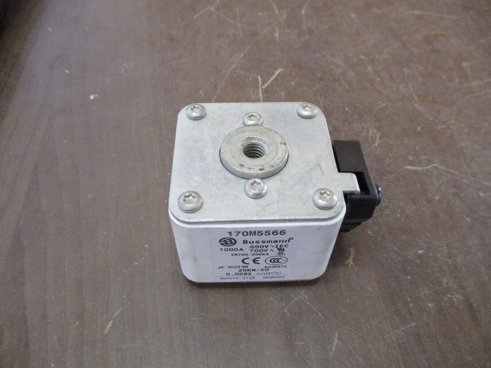 Bussmann Fuse 170M5566 1000A 700V Used