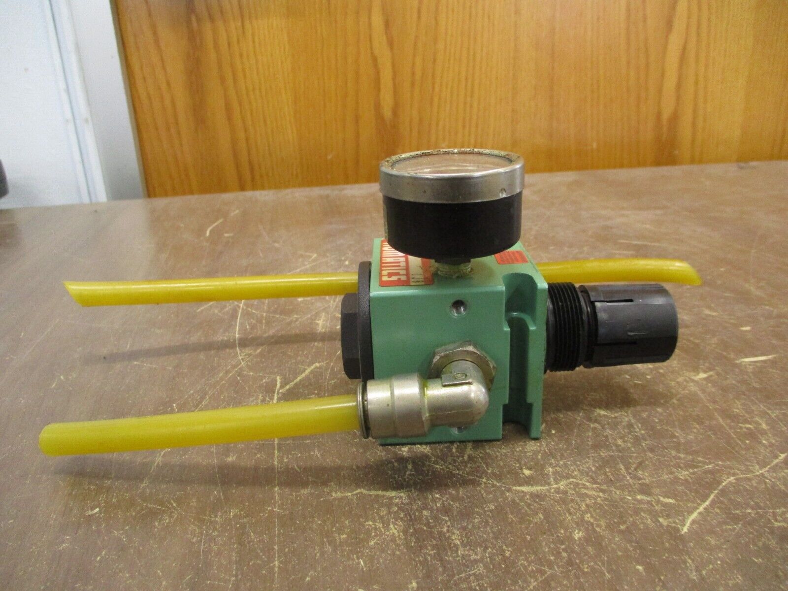 Numatics Regulator R21R-03 Range: 0-160PSI Used