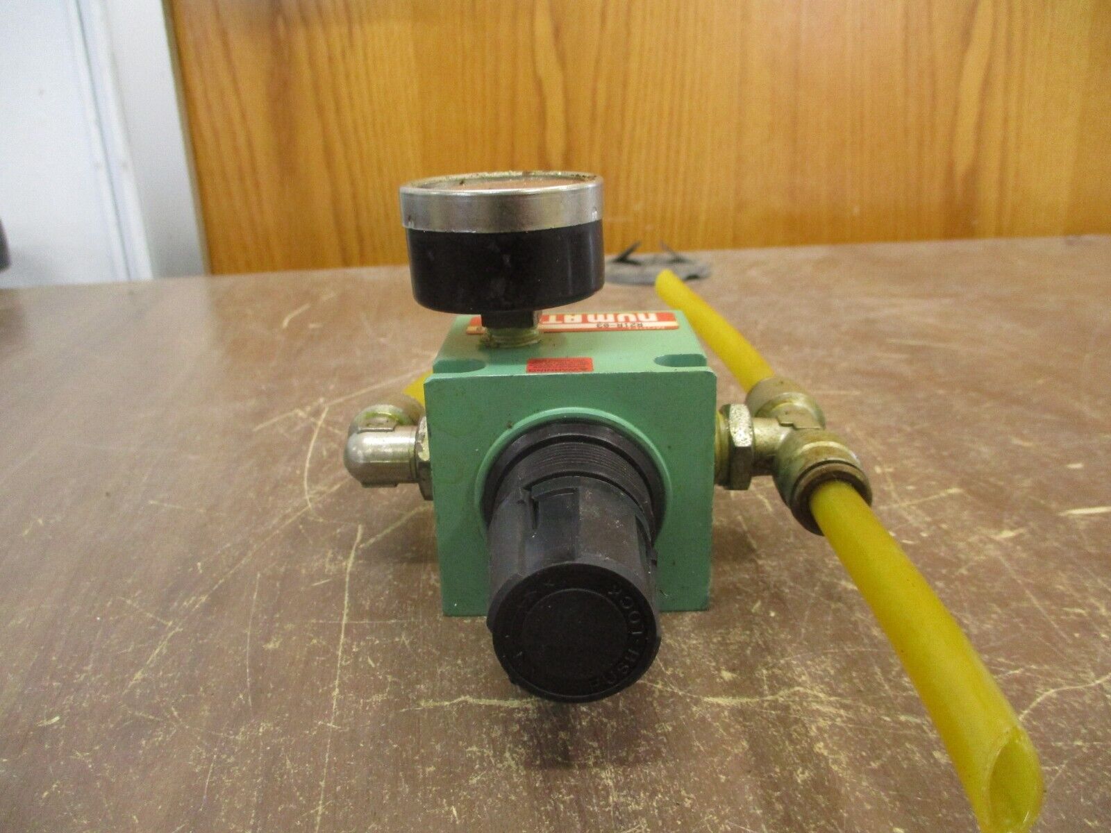 Numatics Regulator R21R-03 Range: 0-160PSI Used