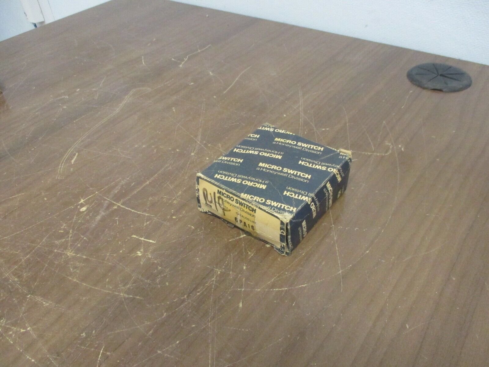 Honeywell Micro Switch Limit Switch Actuator 6PA16 New Surplus