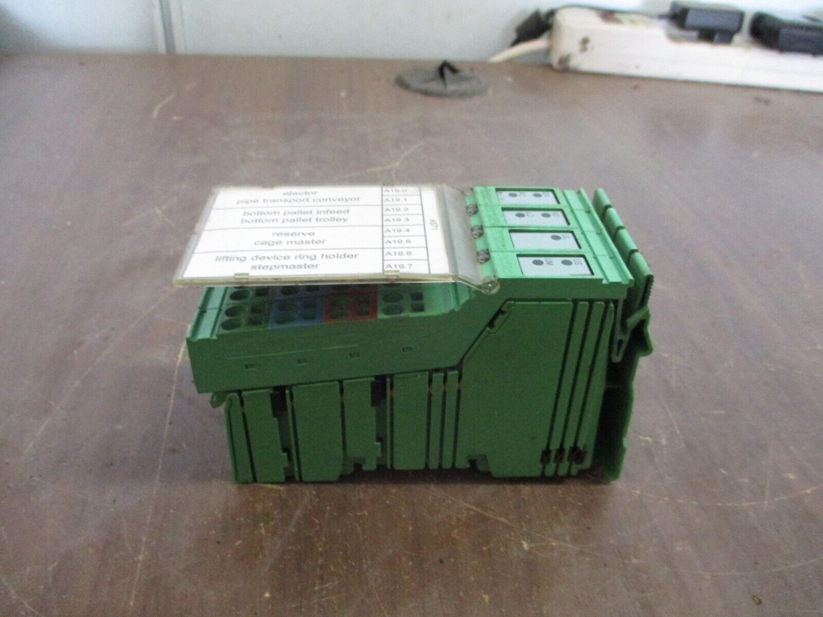 Phoenix Contact IBS IL24BK-T/U-PAC Interbus Coupler 2861580 HW: 06 Used