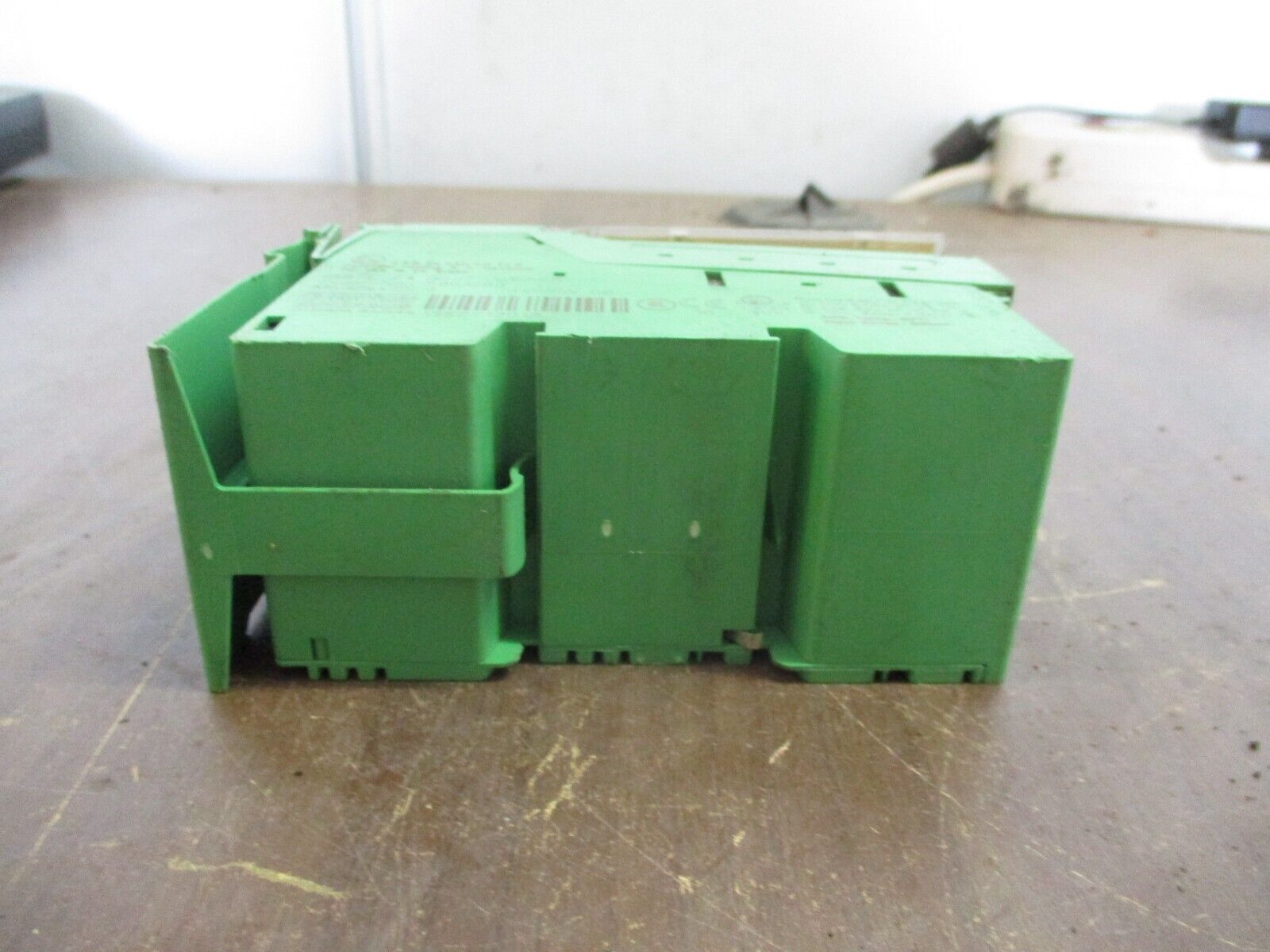 Phoenix Contact IBS IL24BK-T/U-PAC Interbus Coupler 2861580 HW: 06 Used