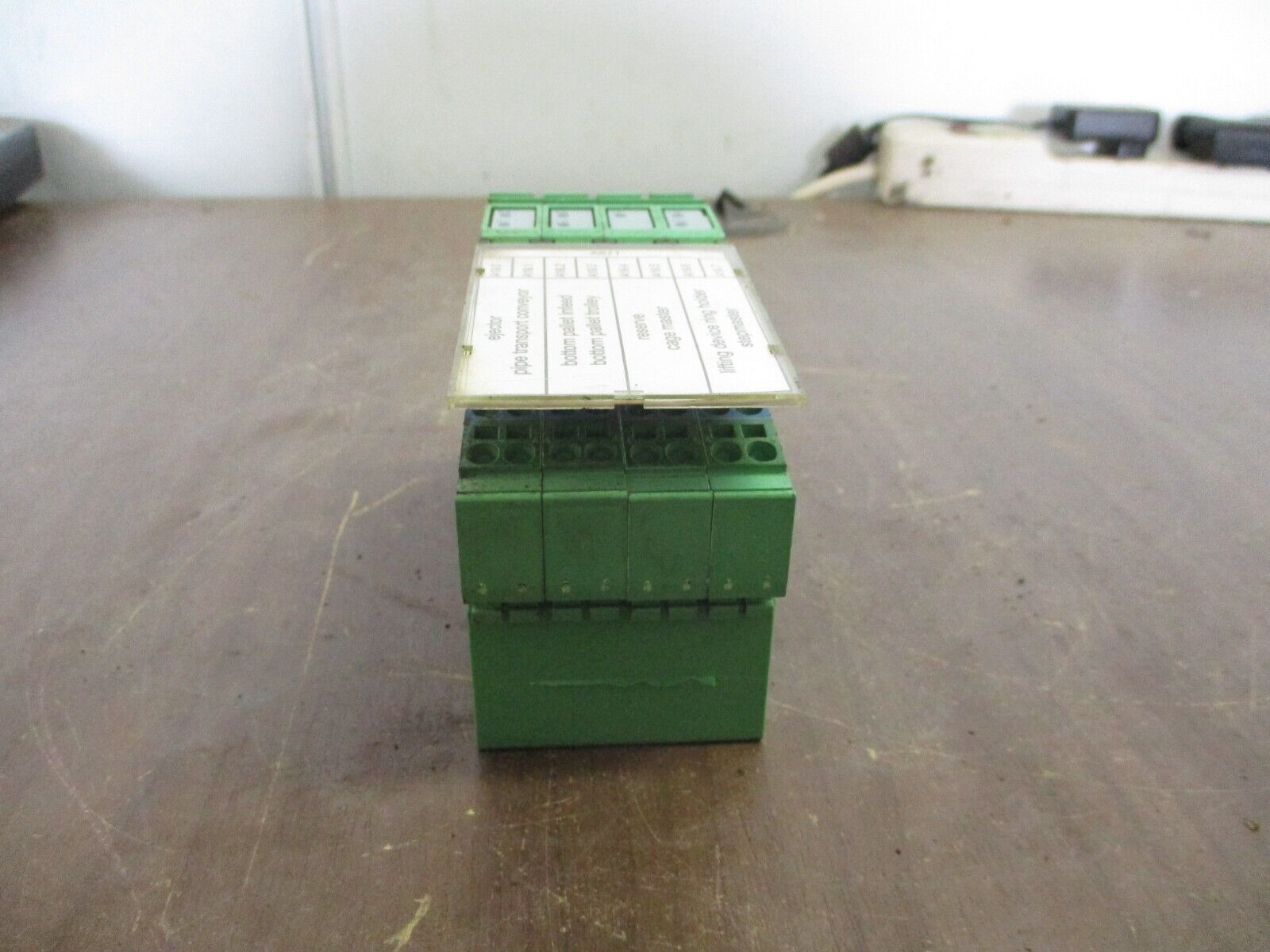 Phoenix Contact IBS IL24BK-T/U-PAC Interbus Coupler 2861580 HW: 06 Used