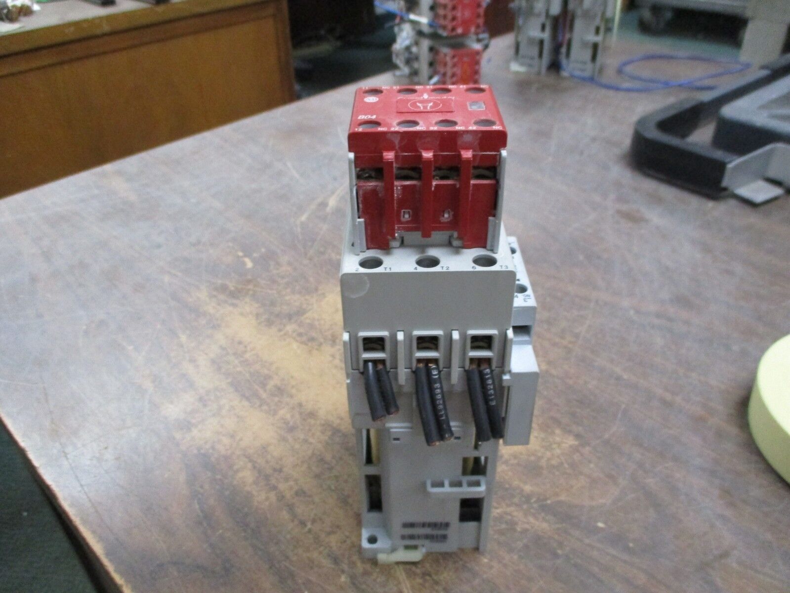 Allen-Bradley Safety Contactor 100S-C43DJ14C 24VDC Coil 63A 600V Used