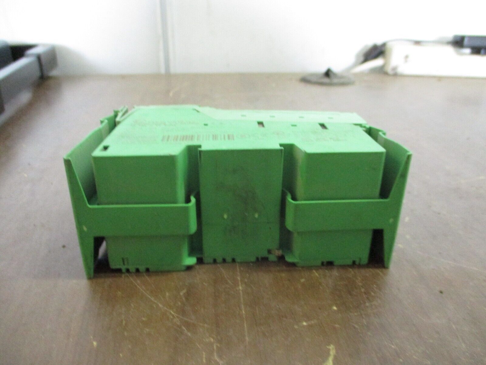Phoenix Contact IBS IL24BK-T/U-PAC Interbus Coupler 2861580 HW: 06 Used