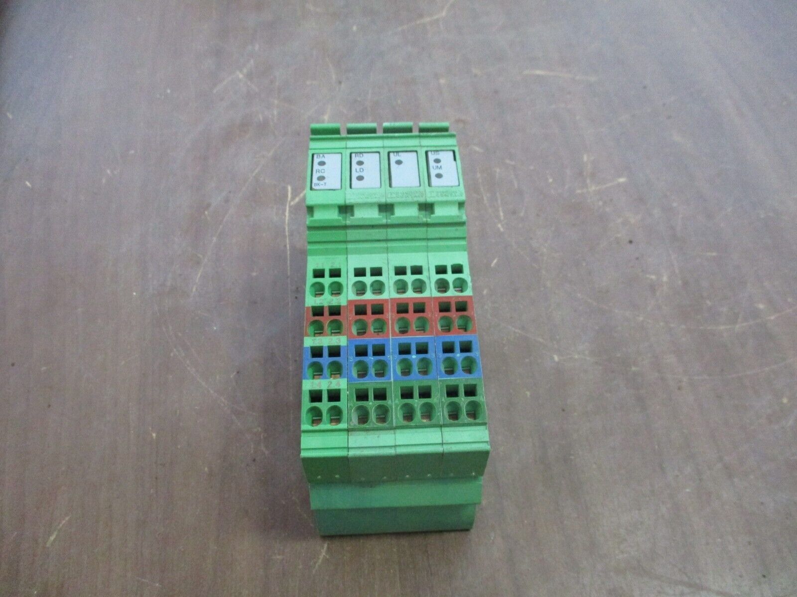 Phoenix Contact IBS IL24 BK-T Interbus Coupler 2726188 HW: 04 Used