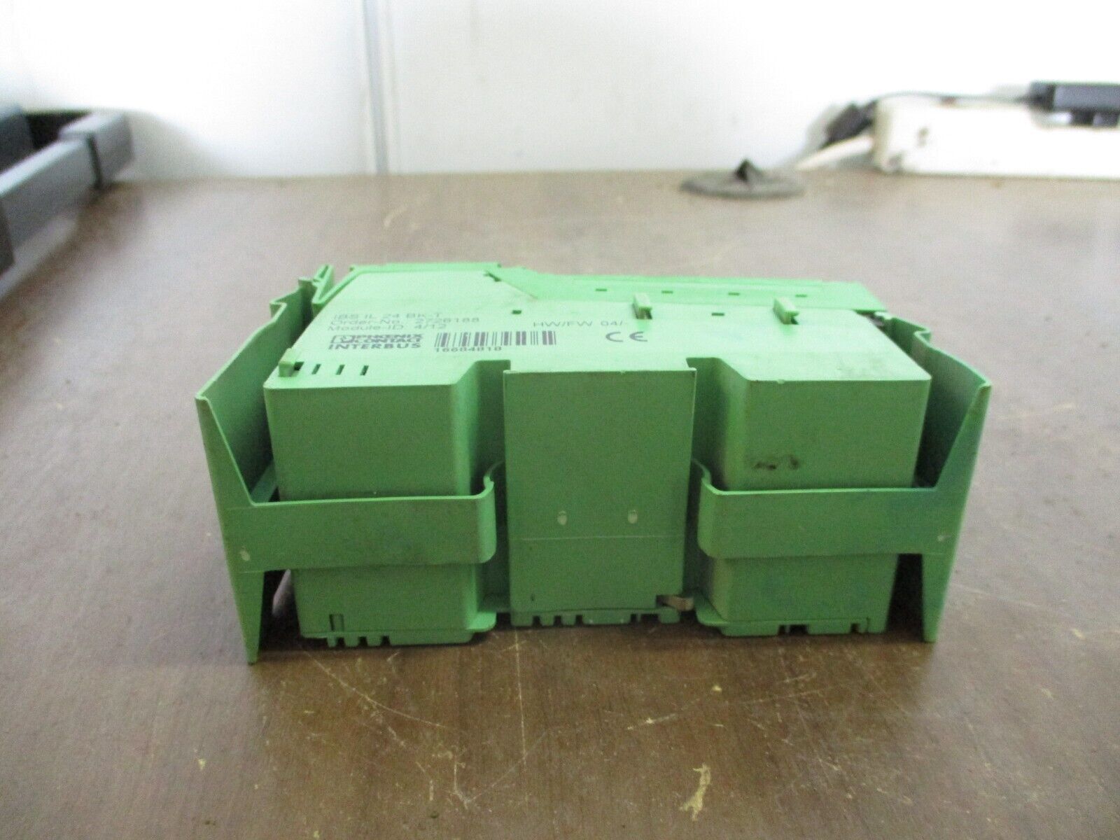 Phoenix Contact IBS IL24 BK-T Interbus Coupler 2726188 HW: 04 Used