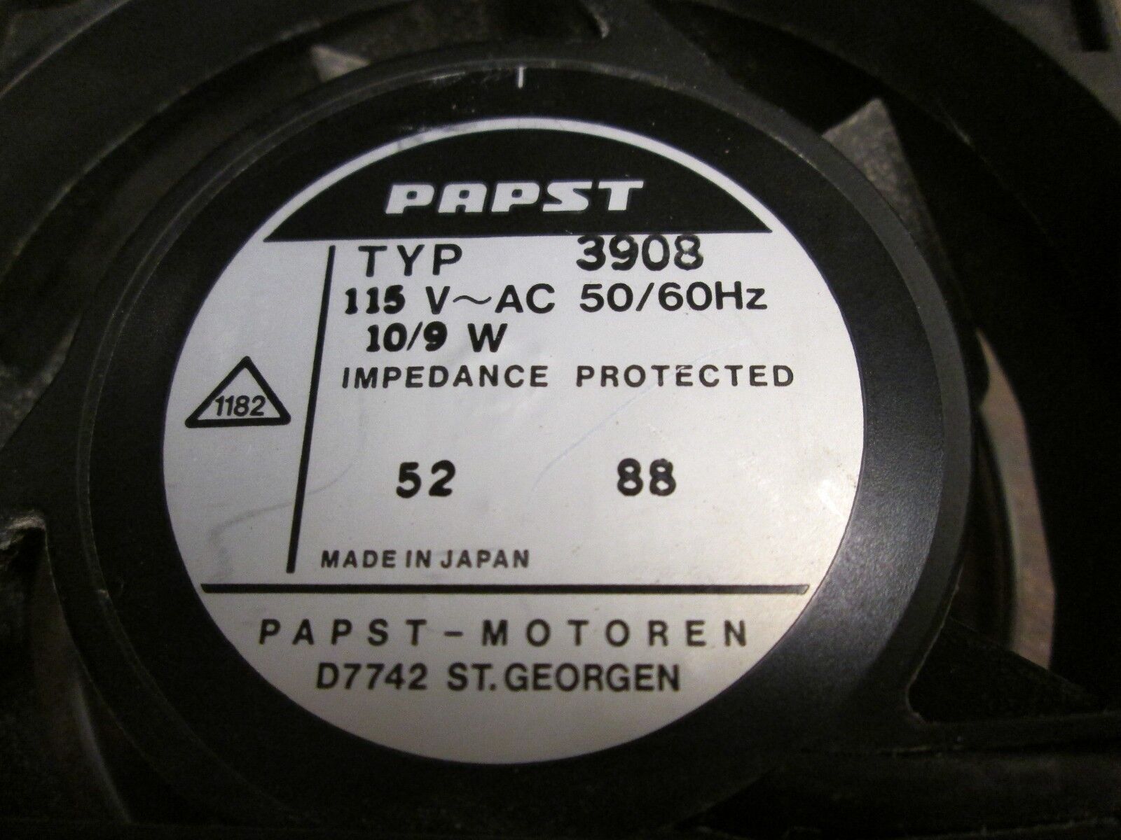 Papst Fan 3908 115V 50/60Hz Used