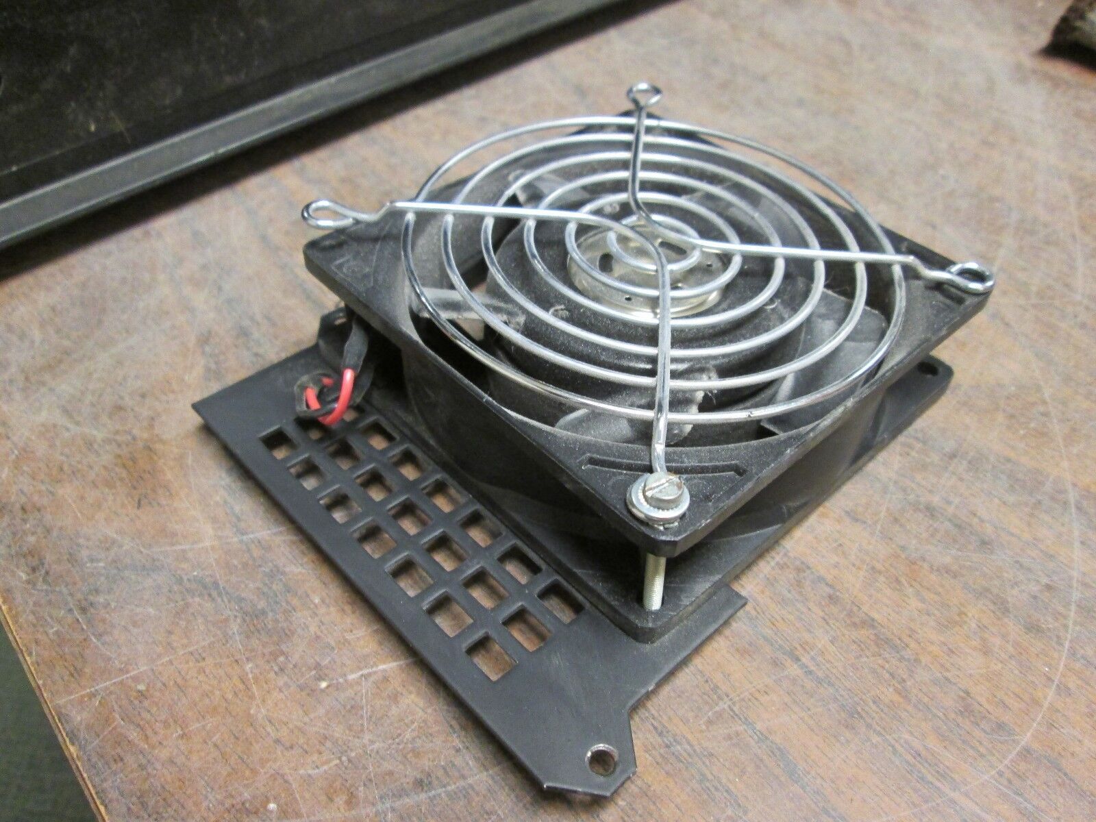 Papst Fan 3908 115V 50/60Hz Used