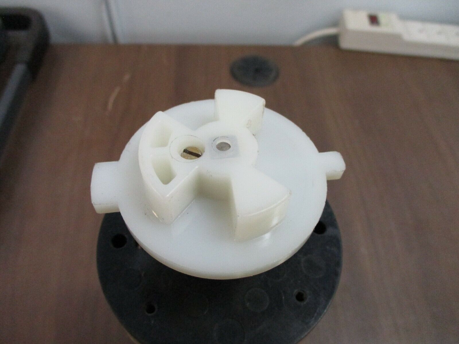 Entrelec I-80 Rotary Switch VY80/H/42447/X/CE99 80A 600V 3Ph *No Handle* Used