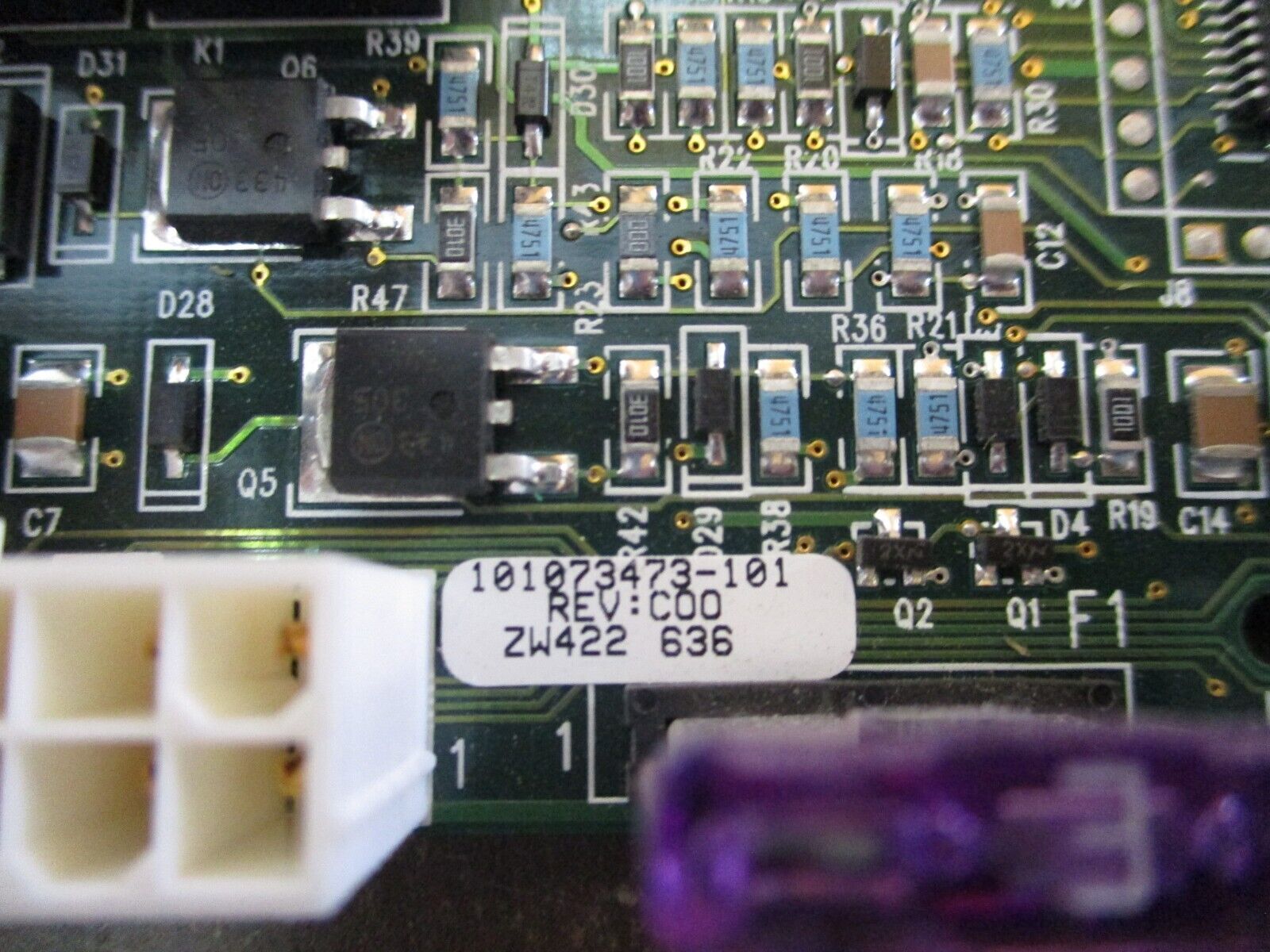 Eaton Control Board 101073473-101 Rev. C00 Used