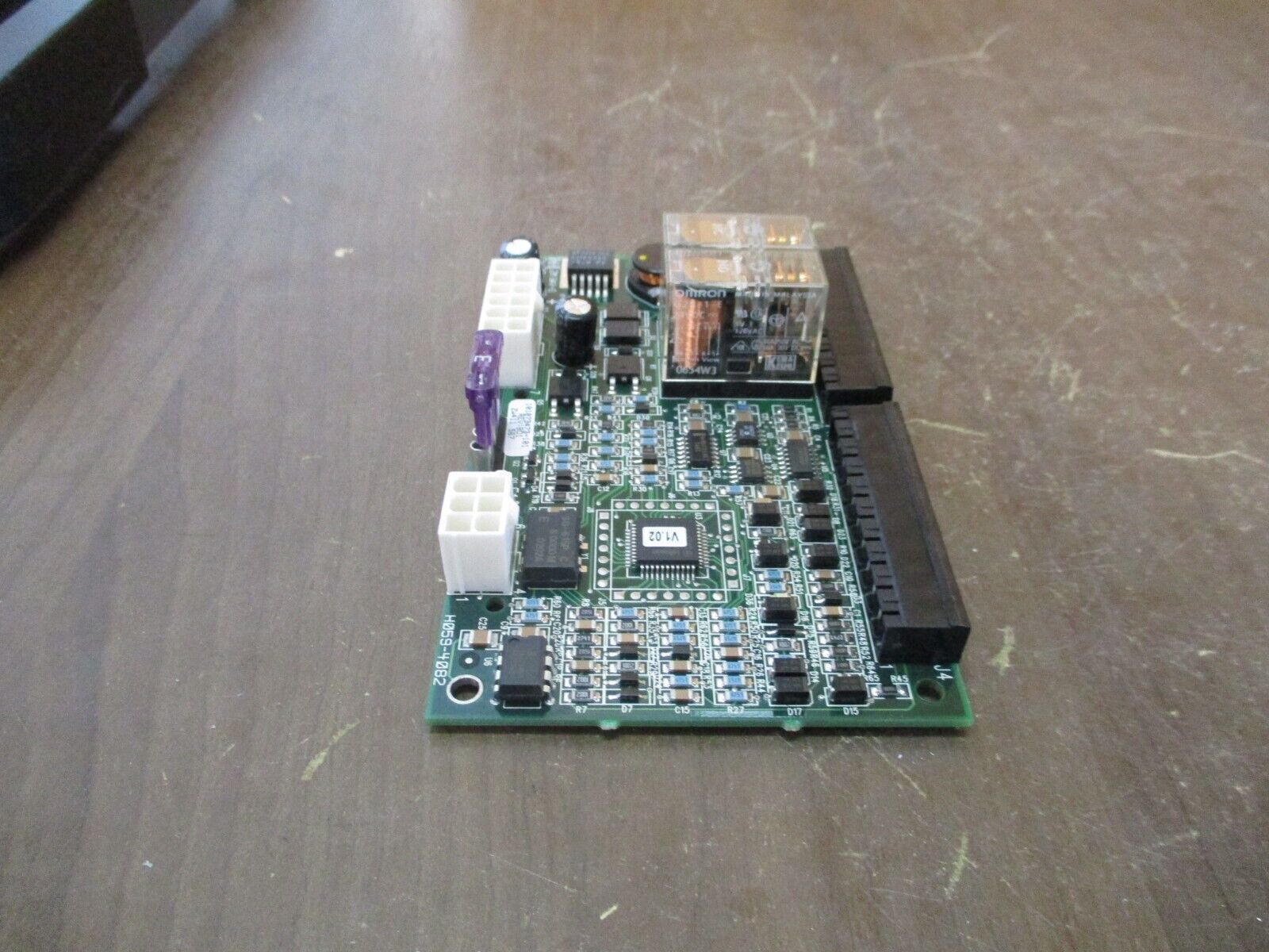 Eaton Control Board 101073473-101 Rev. B01 Used