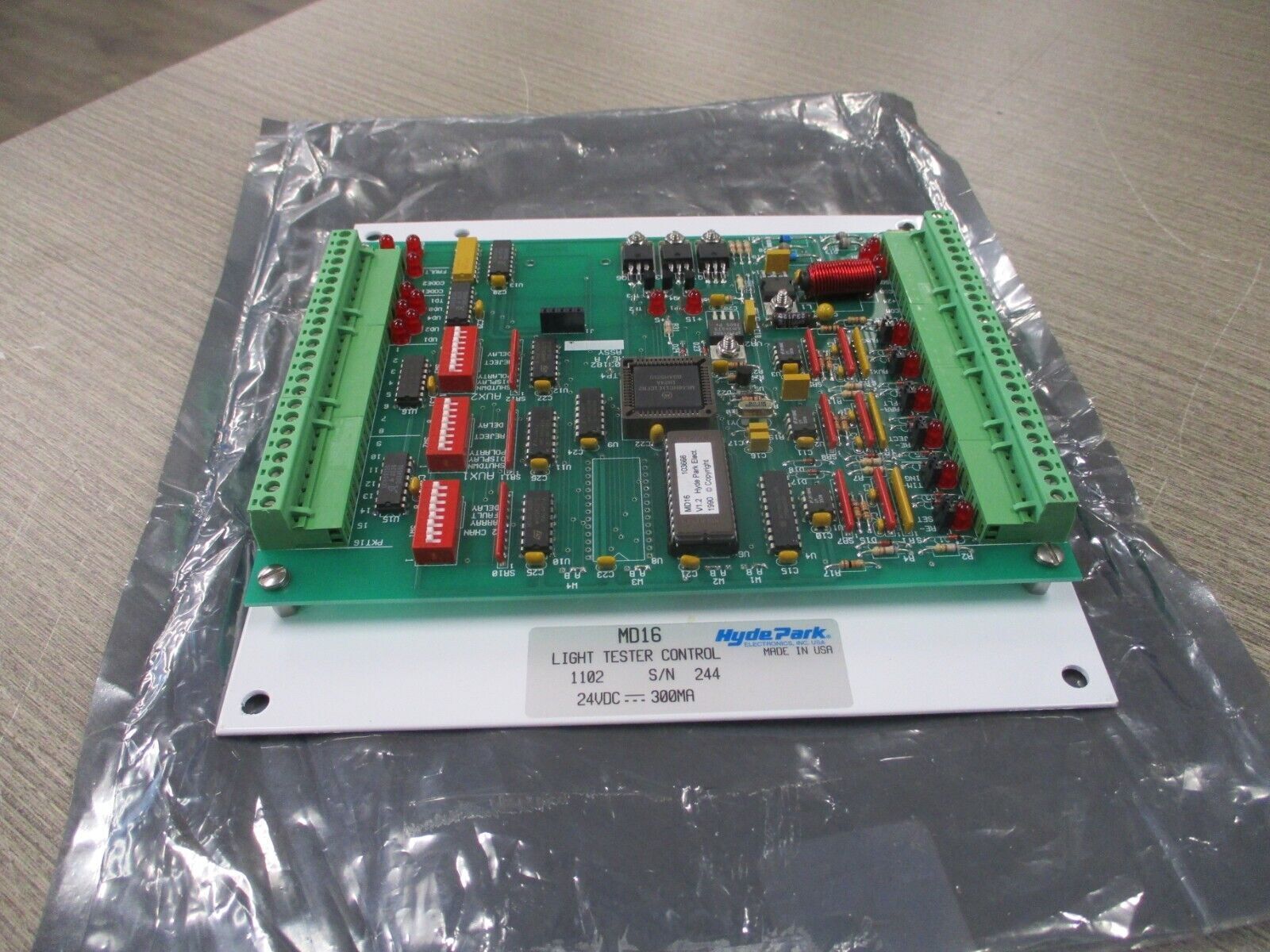 Hyde Park Light Tester Control MD16 24VDC 300MA *No Box* New Surplus