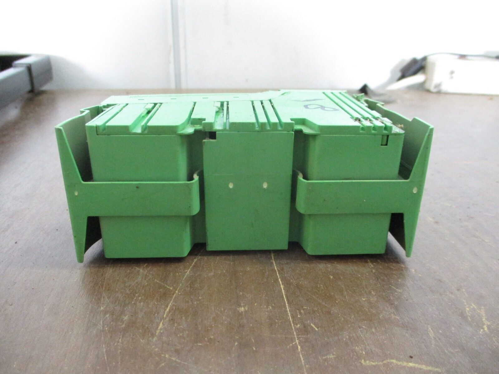 Phoenix Contact IBIL24DI8 Interbus Coupler 2726227 HW: 02 Used