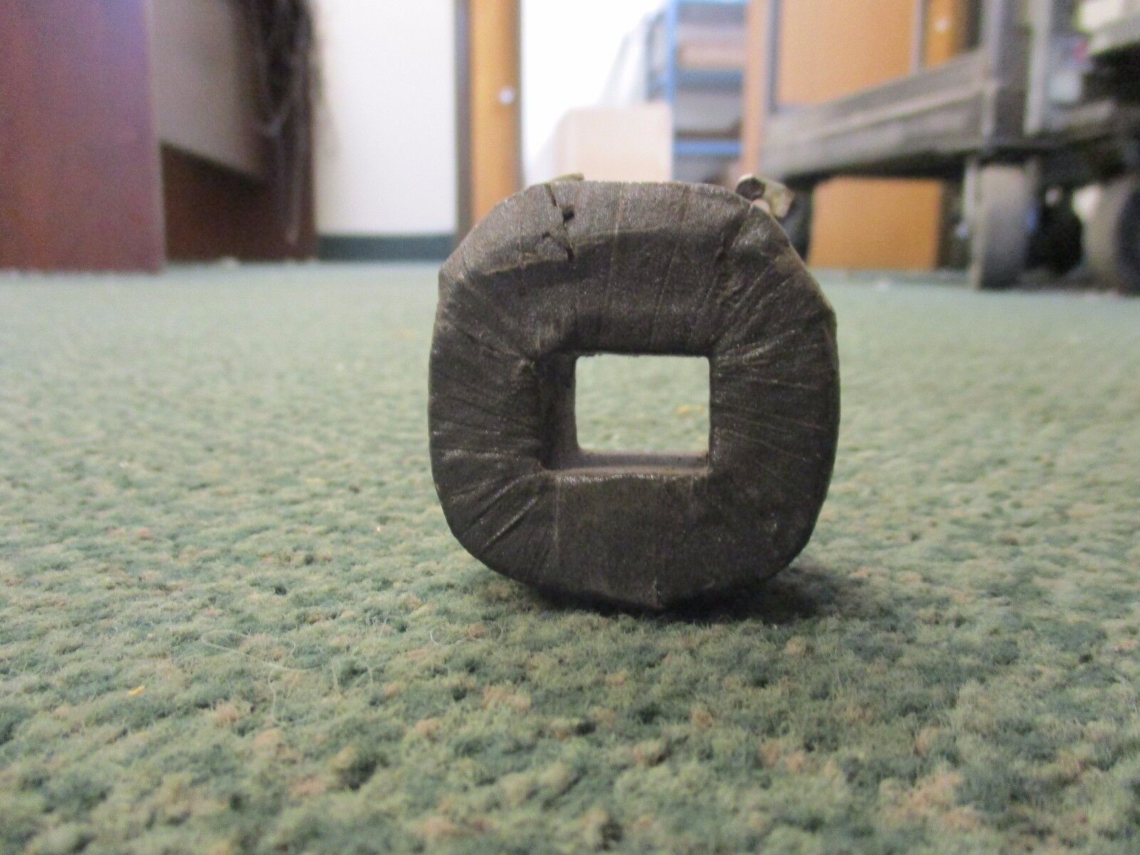 Cutler-Hammer Magnetic Coil 1318-3 440V 60Hz Missing Terminal Screws Used,