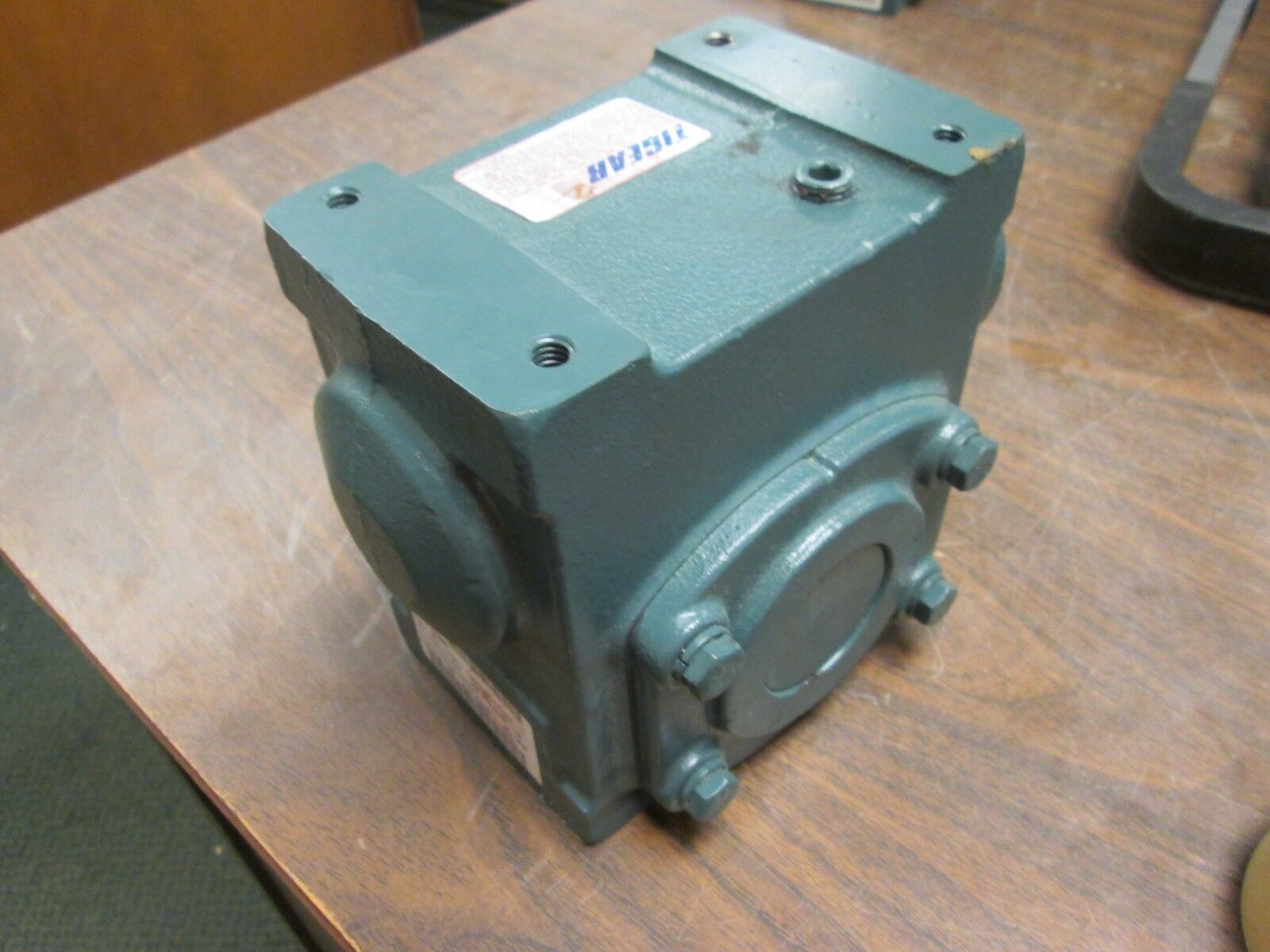 Dodge Tigear 2 Reducer 17S20R Ratio 20:1 1.03 HP IN 602 LB-IN Torque Out