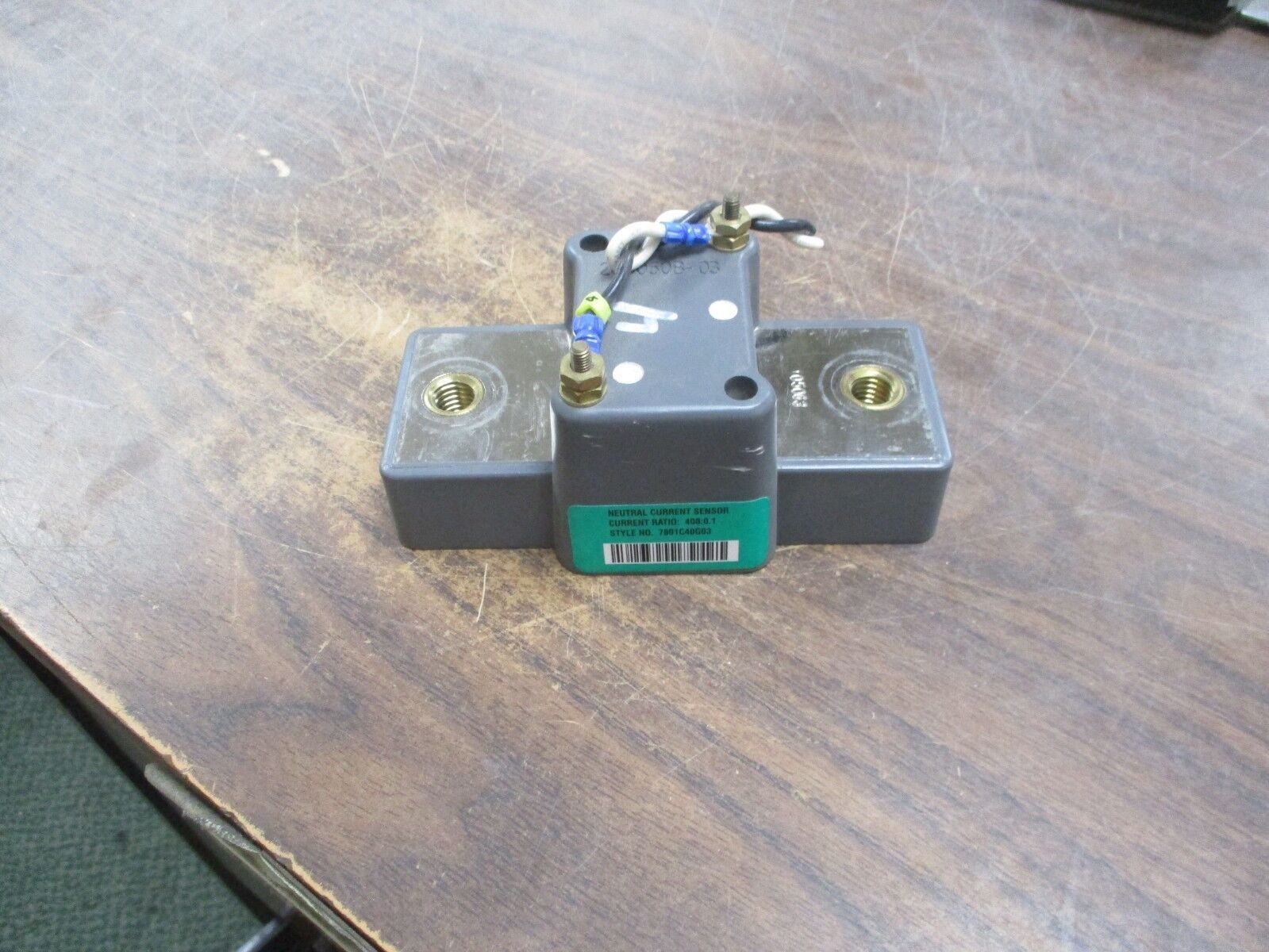 Cutler-Hammer Neutral Current Sensor 7801C40G03 Ratio 400:0.1A Used