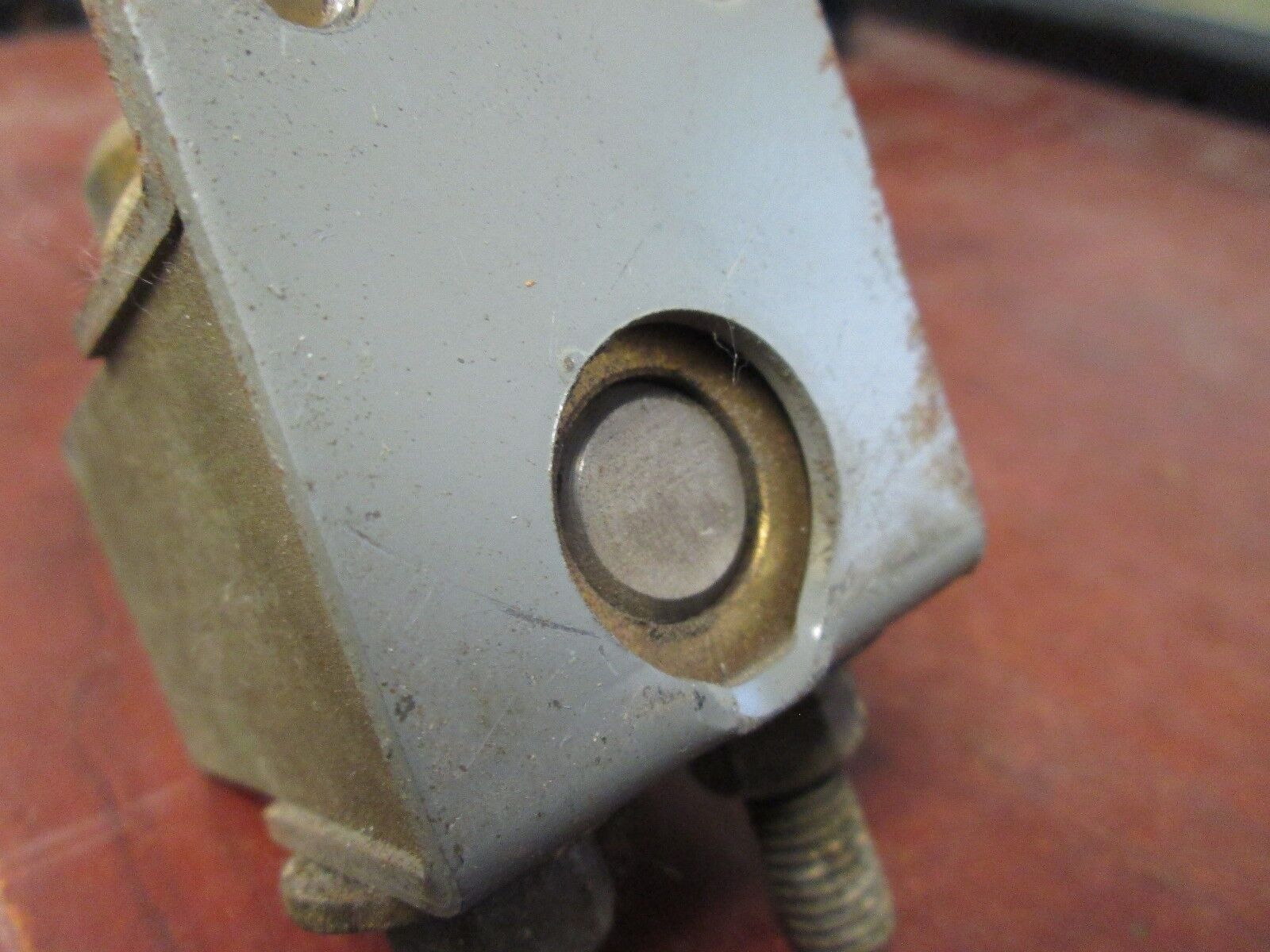 Gould/ITE Interlock 45A44042 Stab Length: Flush to 1/2" Used