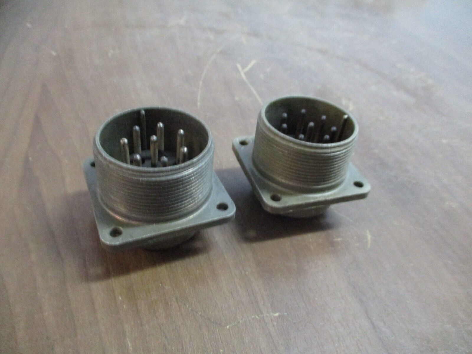 Amphenol Plug MS3102A-24-6P 8-Pin *Lot of 2* Used