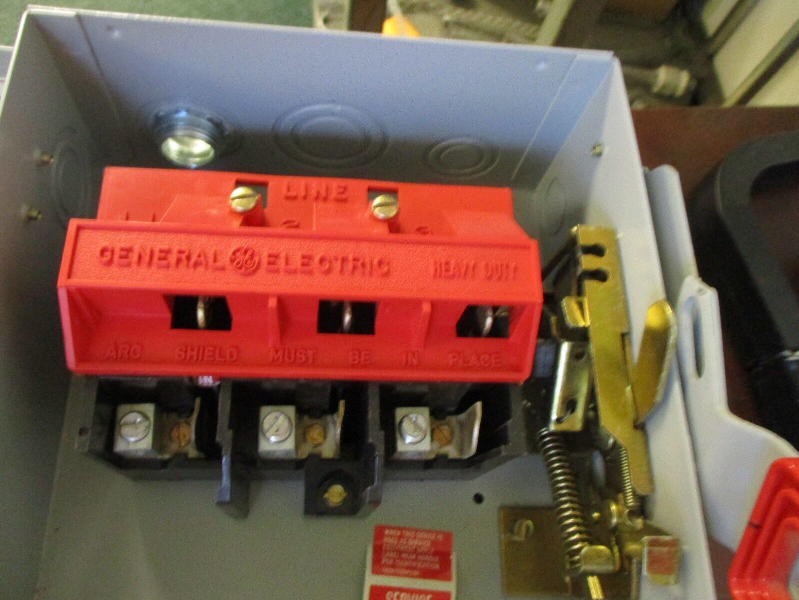 GE Non-Fusible Safety Switch THN3361 Mod 7 30A 600V Used