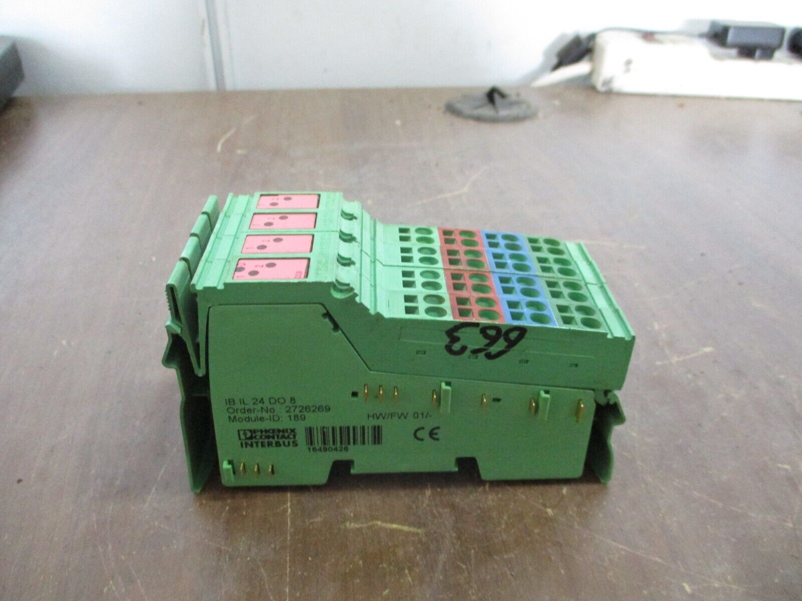Phoenix Contact IBIL24DO8 Interbus Coupler 2726269 HW: 01 Used