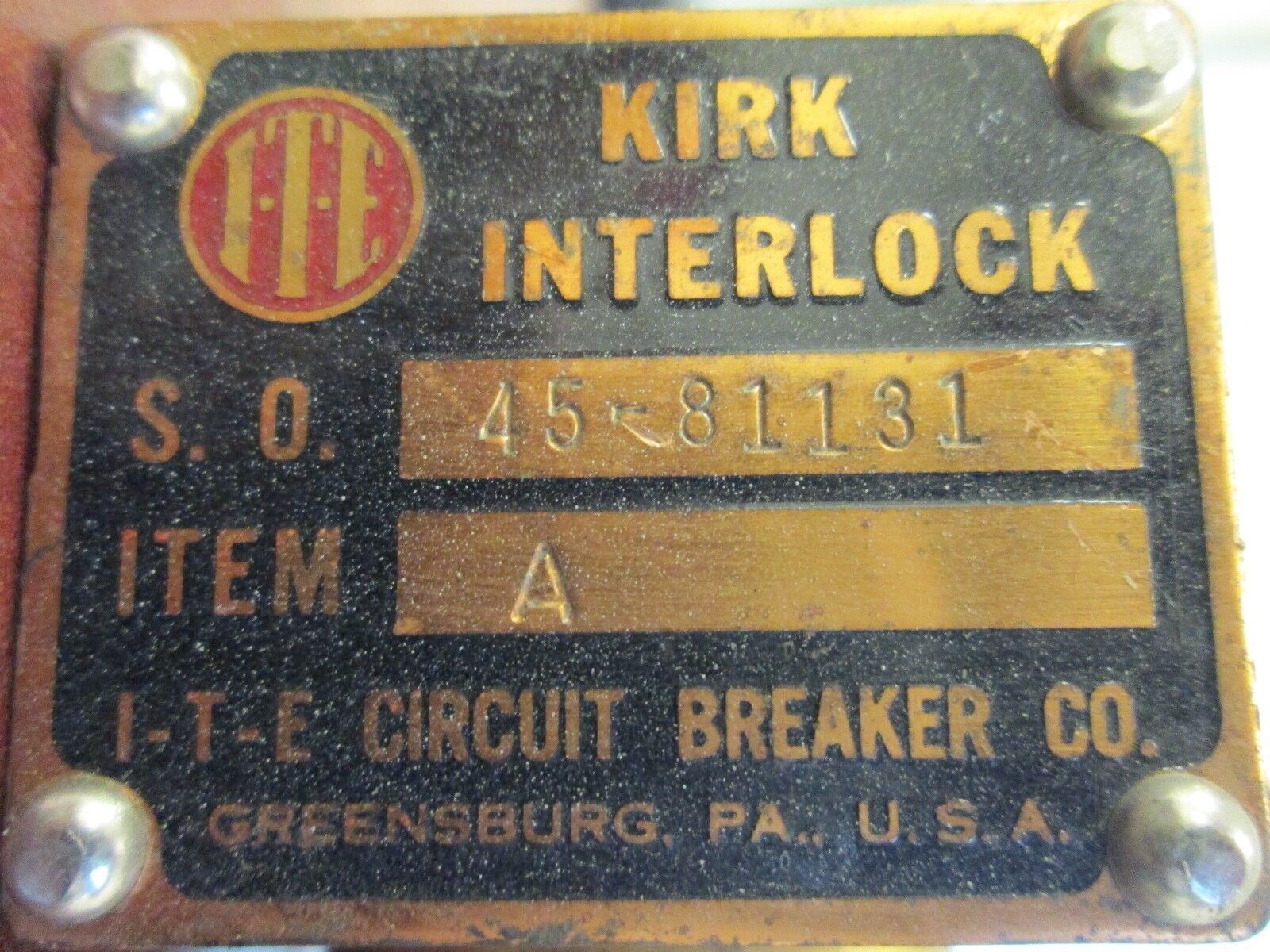 Kirk Interlock 45-81131 Stab Length: 2" to 2-3/4" Used